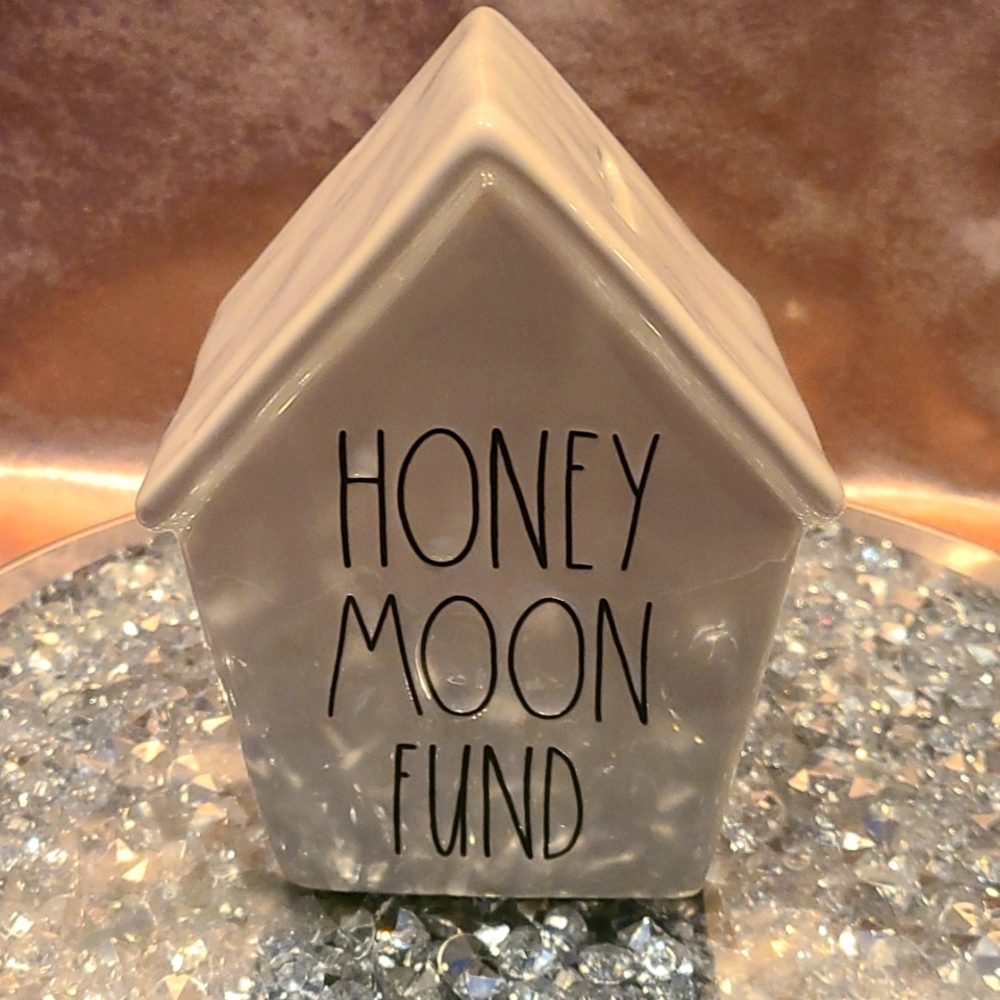 Honey Moon Fund